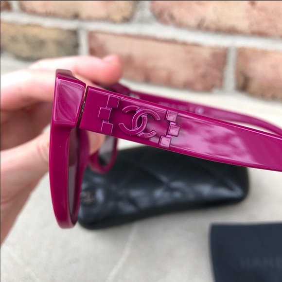 CHANEL Accessories - CHANEL Cat Eye Sunglasses